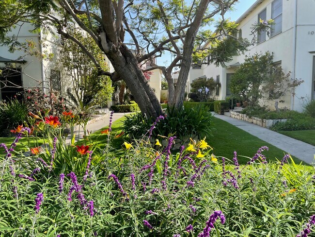 1008-1014 Calle 6 - 1008 6th St