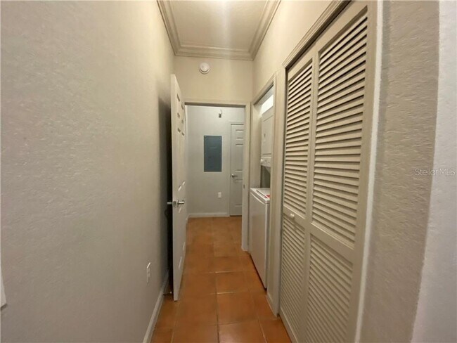 Foto del edificio - 14200 Avalon Rd