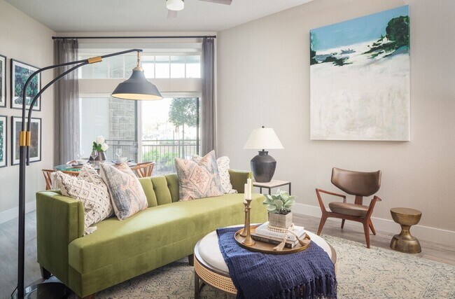 Foto del edificio - Move Smarter – Up to 2 Months Free + Low $99 Fees!