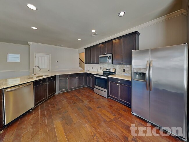 Foto del edificio - 21 Howard Ave