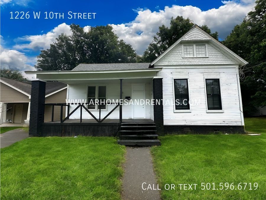 Primary Photo - 1226 W 10th St