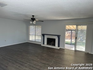 Building Photo - 4735 El Vedado St