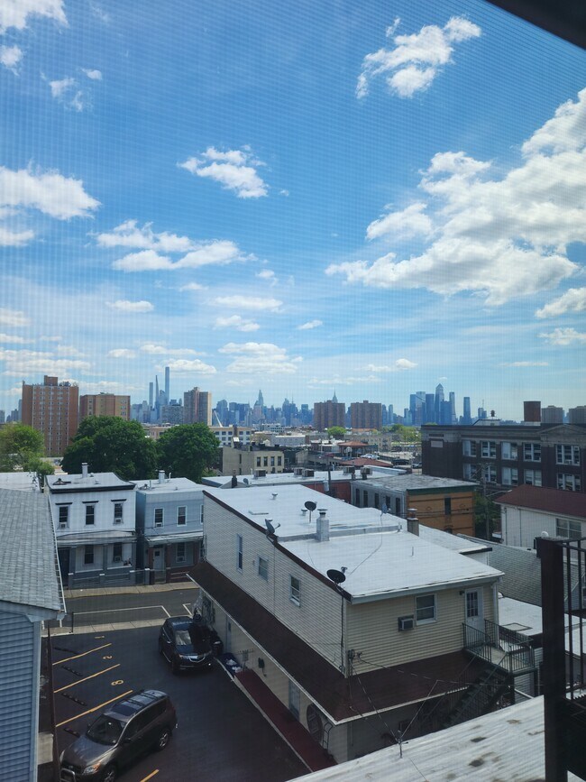 Foto del edificio - 6208 Jackson St