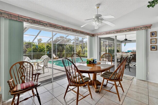 Building Photo - 2824 Summervale Dr