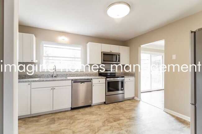 Foto del edificio - 1645 Barnsdale Ct