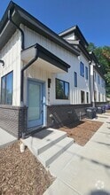 Building Photo - 5875 E 13th Ave