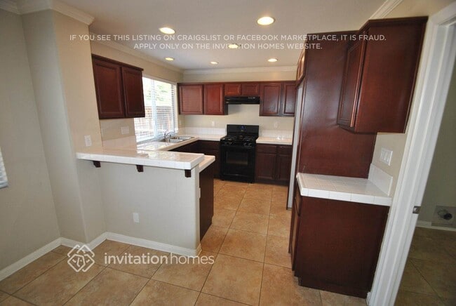 Foto del edificio - 40627 Cartier St
