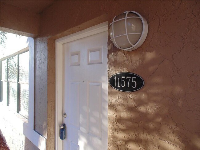 Foto del edificio - 11575 NW 42nd St