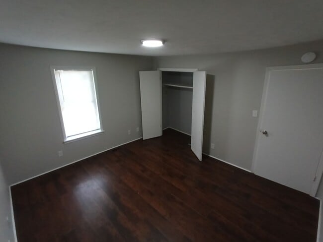 Building Photo - 16 Brianfield Cv