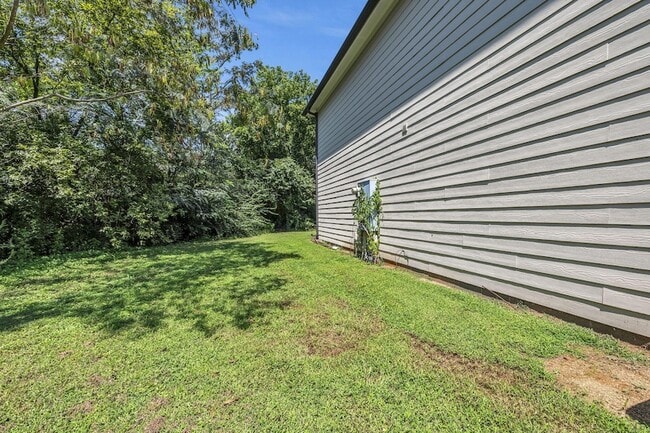 Building Photo - 6709 Briana Way