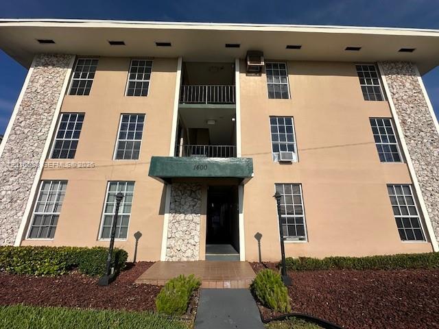 Foto del edificio - 1400 Douglas Rd