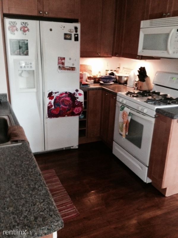 Building Photo - 2 br, 1 bath Apartment - 7004 W Wisconsin Ave