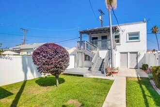 Building Photo - 8816 La Mesa Blvd