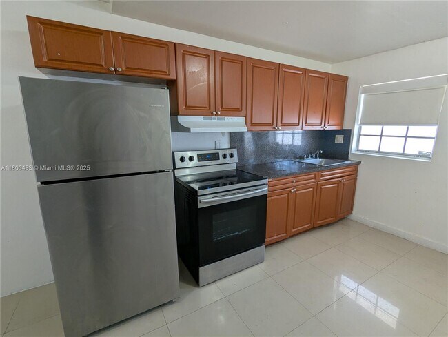 Foto del edificio - 11855 NE 19th Dr