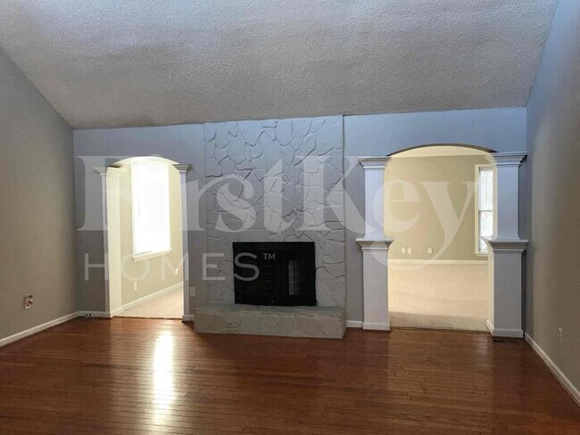 Foto del edificio - 4671 Kings Crossing Dr NE
