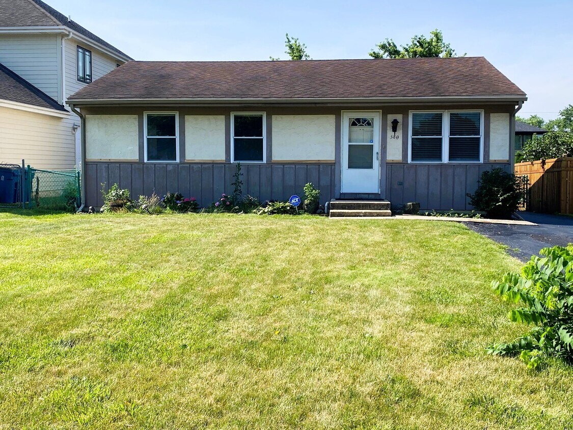 Foto principal - 580 Comstock Ave