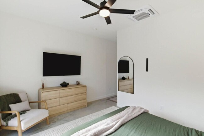 Foto del edificio - 1248 NW A St