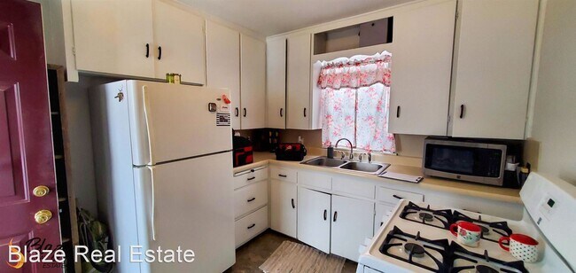 Building Photo - 2 br, 1 bath House - 4120 Lipscomb