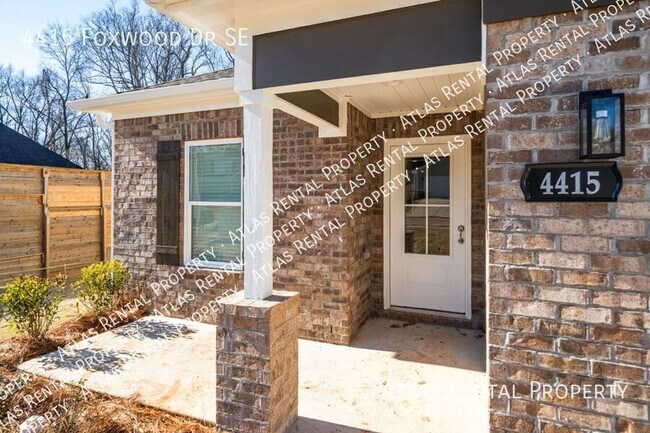 Foto del edificio - 4415 Foxwood Dr SE