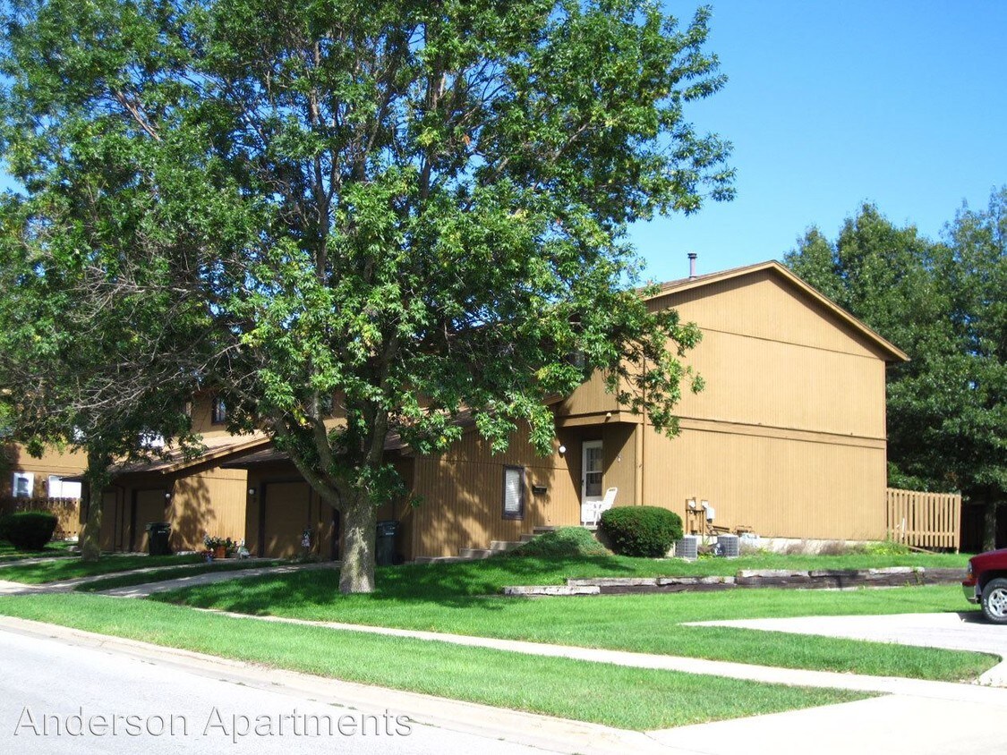 Foto principal - 3545-36 Pheasant Ln