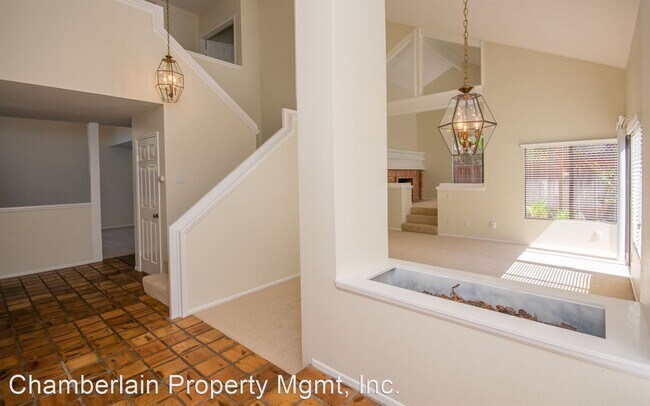 Building Photo - 3 br, 2.5 bath House - 3022 Cielo Pl