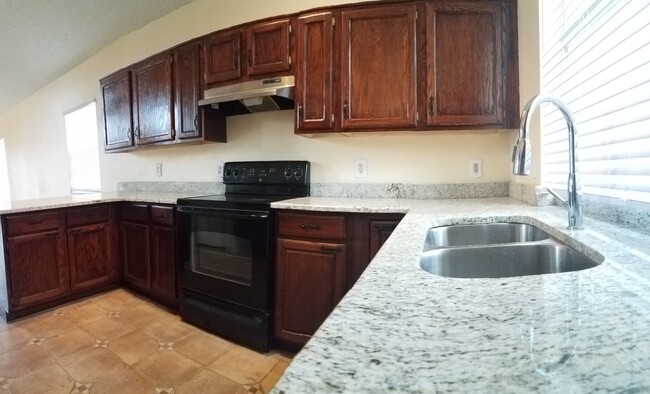 Hermosa casa cerca de Metrowest se encuentra en el centro de Orlando - 7438 Victoria Cir