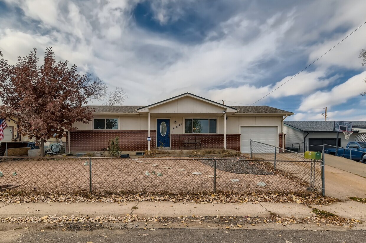 Primary Photo - 6871 Knox Ct