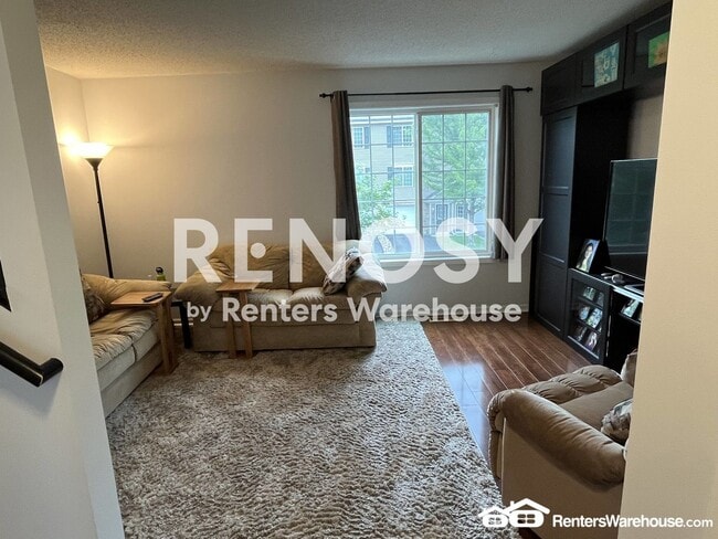 Building Photo - 2 Bed/1.5 Bath Townhome in Apple Valley