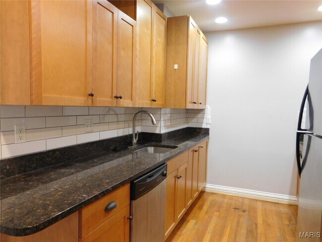 Foto del edificio - 757 Syracuse Ave