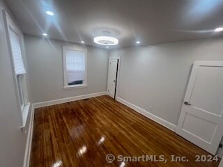 Building Photo - 38-42-42 Mill Hill Ave