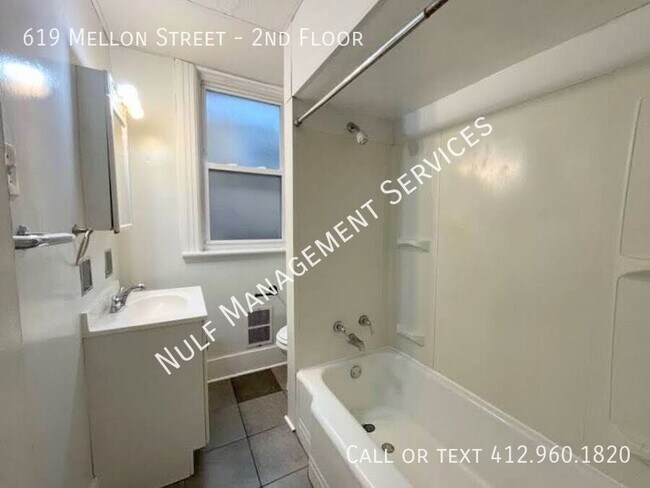 Foto del edificio - 619 Mellon St
