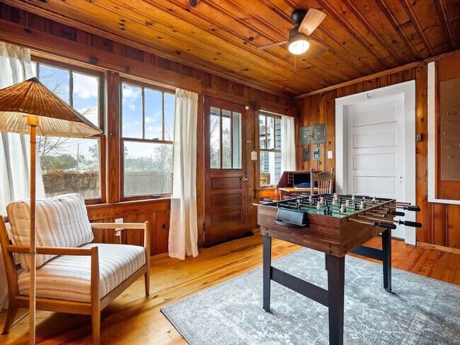 Foto del edificio - 2ND East Drive-SI ID1496103P