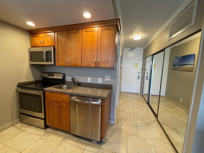Foto del edificio - Lahaina Shores Furnished Studio Units Available Now!