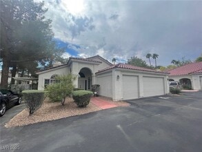 Building Photo - 814 Sea Pines Ln
