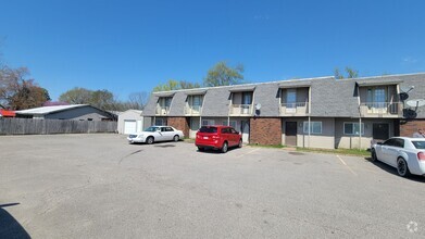 Building Photo - 3221 Air Base Rd