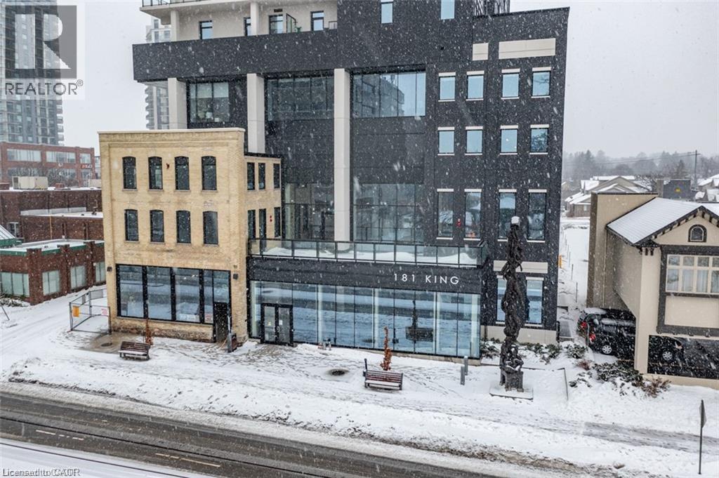 Photo principale - 181 King St S