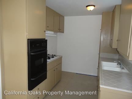 Foto del edificio - 3352-3358 E Foothill Blvd