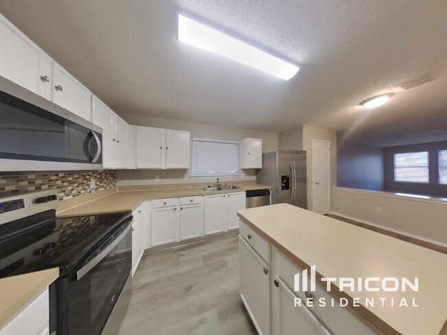 Foto del edificio - 2422 Meadowgate Ln