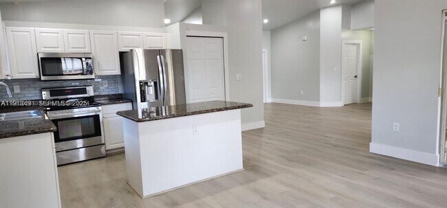 Foto del edificio - 14817 SW 180th St