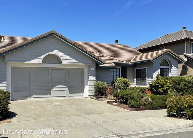 Building Photo - 3 br, 2 bath House - 7 Ross Rd
