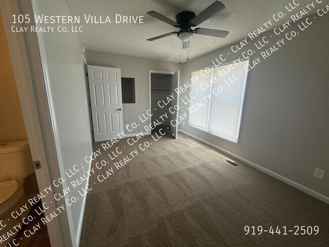 Building Photo - 105 Western Villa Dr