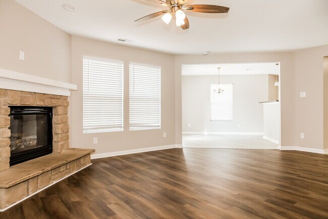 Foto del edificio - 1131 Rainier Ln