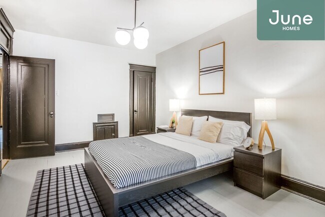 Foto del edificio - Queen room in 5-bed/2.0-bath Home