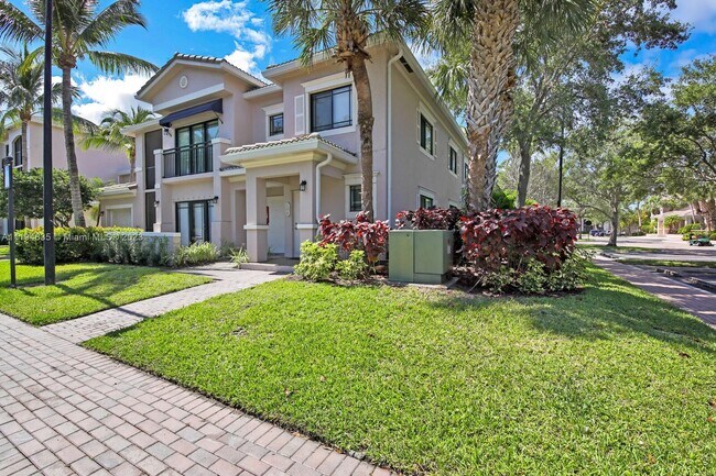 Building Photo - 2801 Sarento Pl