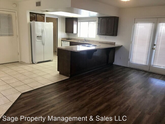 Building Photo - 3 br, 2 bath House - 1230 W. Pecos Ave.