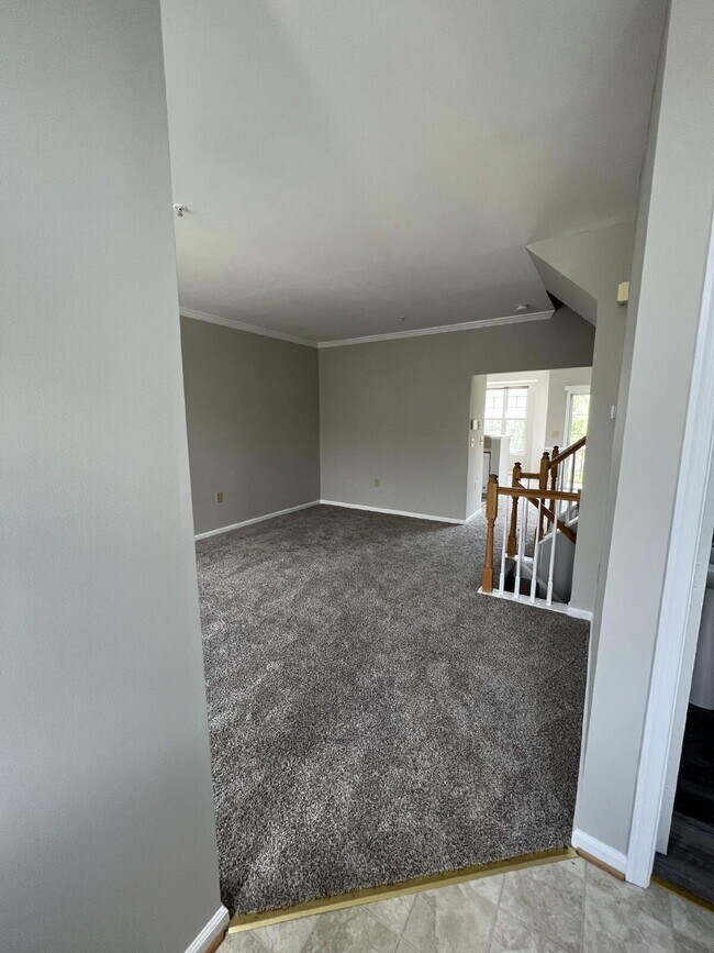 Building Photo - 4BD/3.5BA - Beautiful & Spacious Crofton Townhome (COMING SOON)