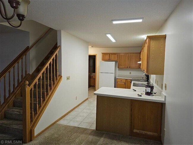 Foto del edificio - 8912 Spring Ln