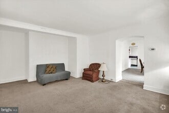 Building Photo - 216 Beech Rd