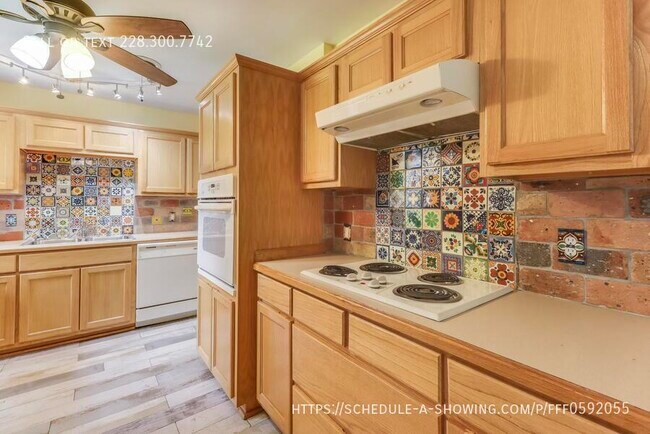 Foto del edificio - 139 Beachview Ave