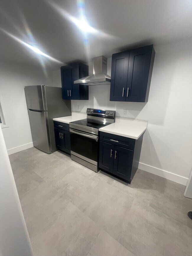 Building Photo - 4449 Palisade Dr